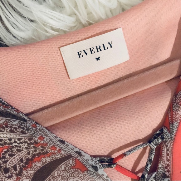 EVERLY Peach Paisley Dress - Picture 6 of 6